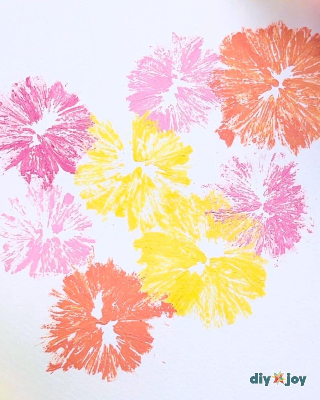 Flowers Plastic Bag — how to paint simple flowers using plastic