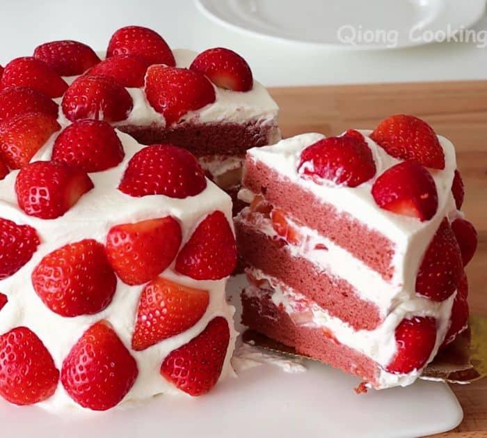 How To Make Strawberry Cake