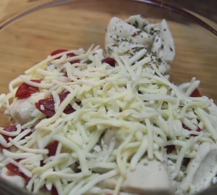 Easy To Make Pull-Apart Pizza Bread