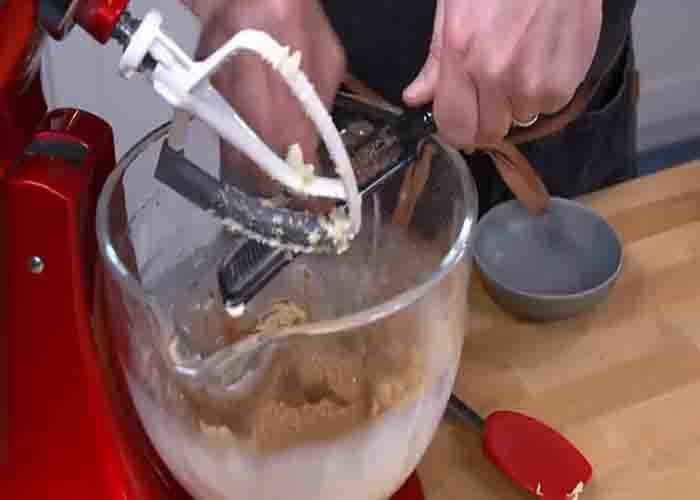 Making the apple sauce cake batter