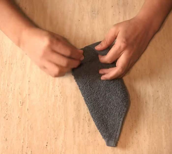 Easy Way to Fold Face Towels