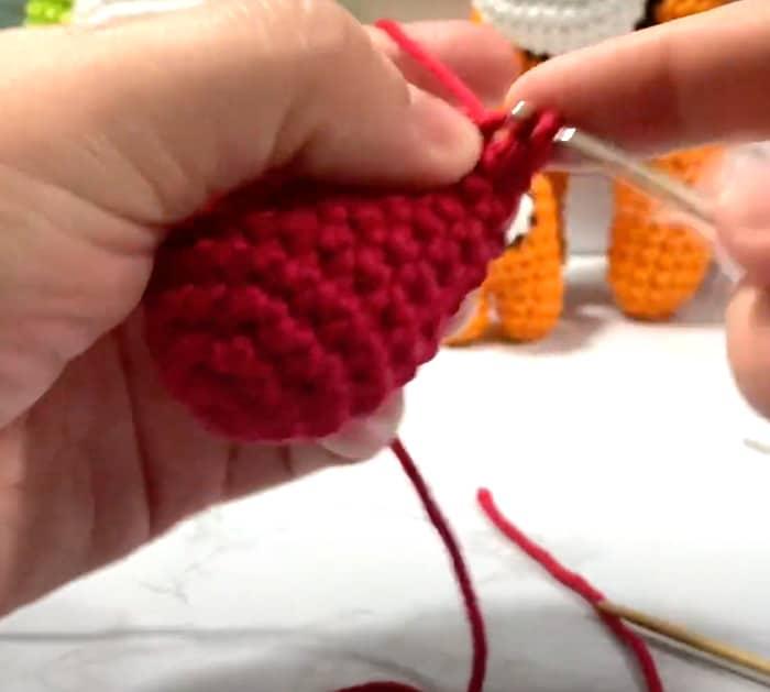 steps in making a mini pet standing crew keychain