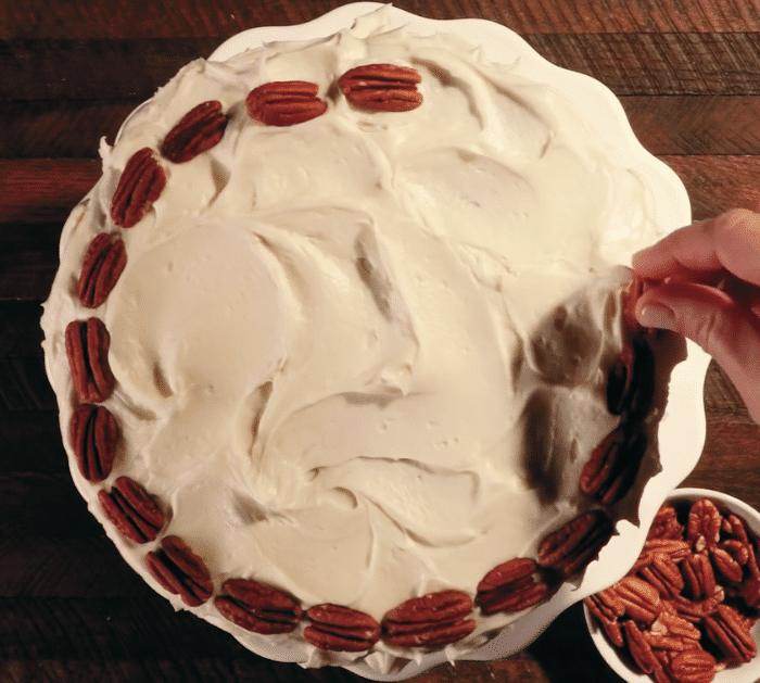 How to Make Classic Hummingbird Cake