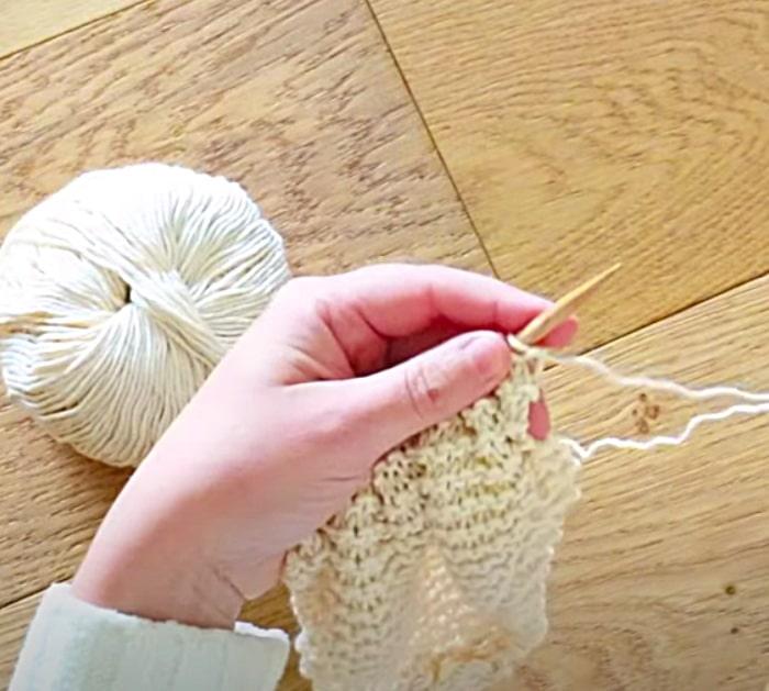 Use Cotton Yarn To Make Farmhouse Washcloths