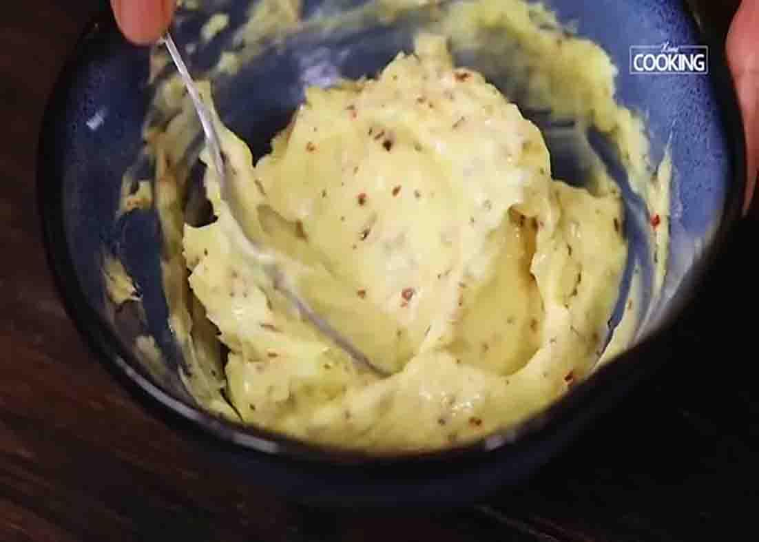 Making the garlic butter for the toast sandwich
