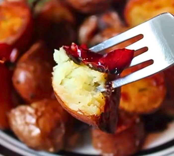 How to Make Roasted Red Potatoes