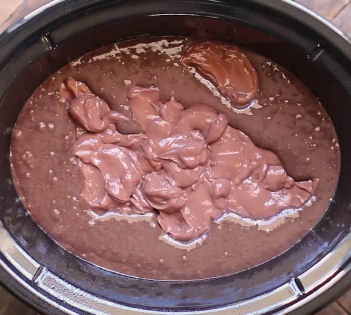 Easy to Make Crockpot Chocolate Lava Cake