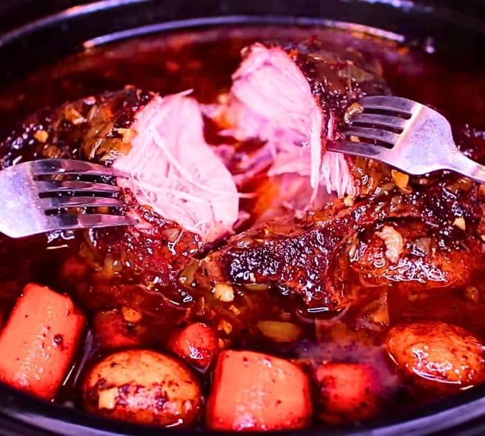 Easy Slow Cooker Dinner Recipe
