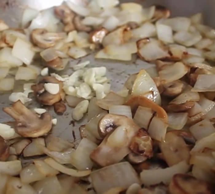 Easy to Make Slow Cooker Beef Pot Roast