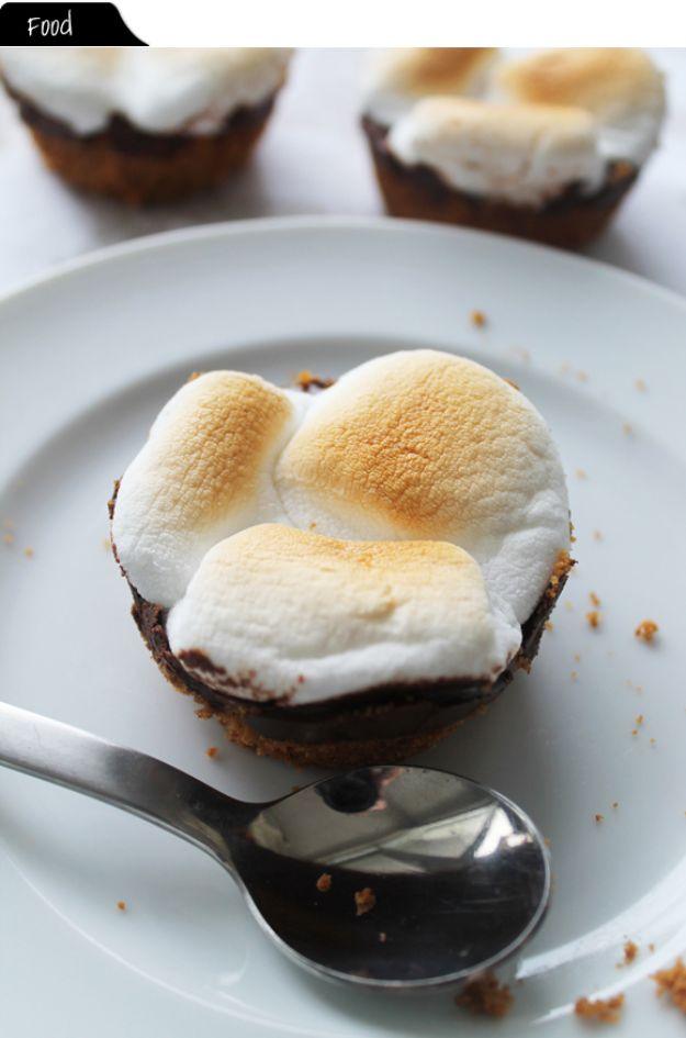 Quick Dessert Recipes - S'mores Cups Recipe - Fast Desserts to Make In Minutes - Sweet Treats, Cookies, Cake and Snack Ideas
