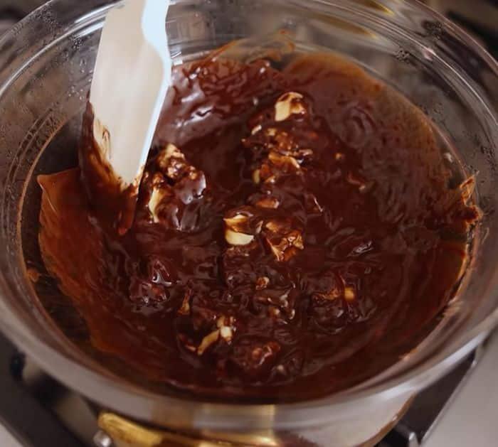 Flourless One Bowl Chocolate Cake Ingredients