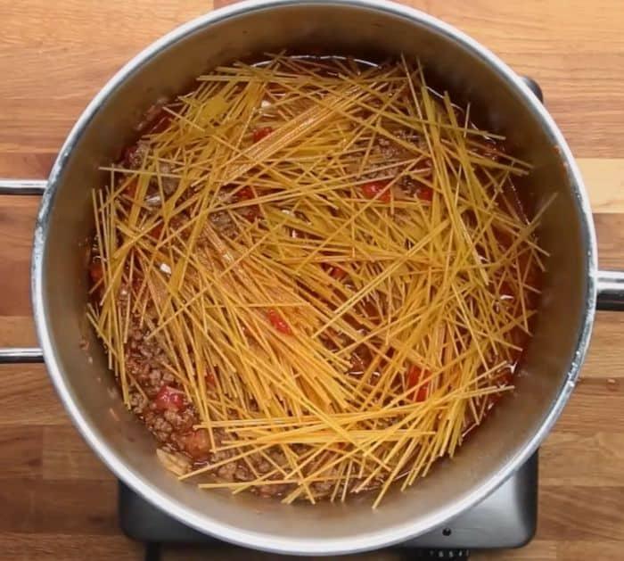 How to Make Taco Spaghetti in One Pot 1