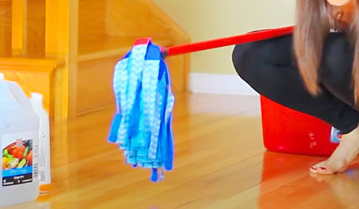 How To Clean Hardwood Floors