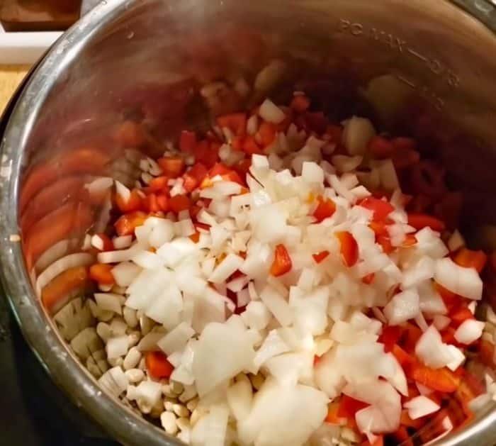 Easy Instant Pot White Beans Ingredients
