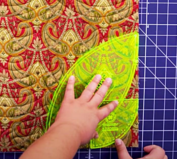 How To Sew A Quilt - Quilting Tips - Easy Quilting Shortcuts