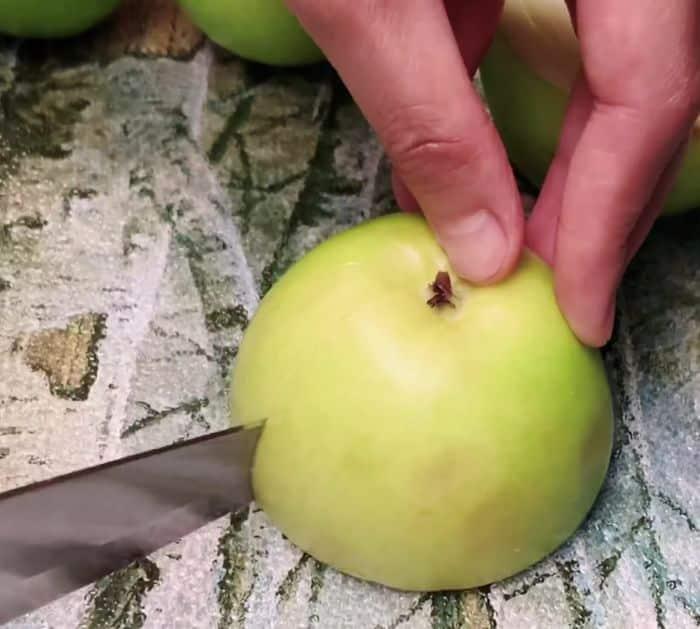 Easy To Make Baked Blooming Apples