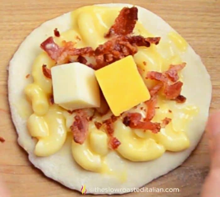 Easy To Make Bacon Mac and Cheese Bombs