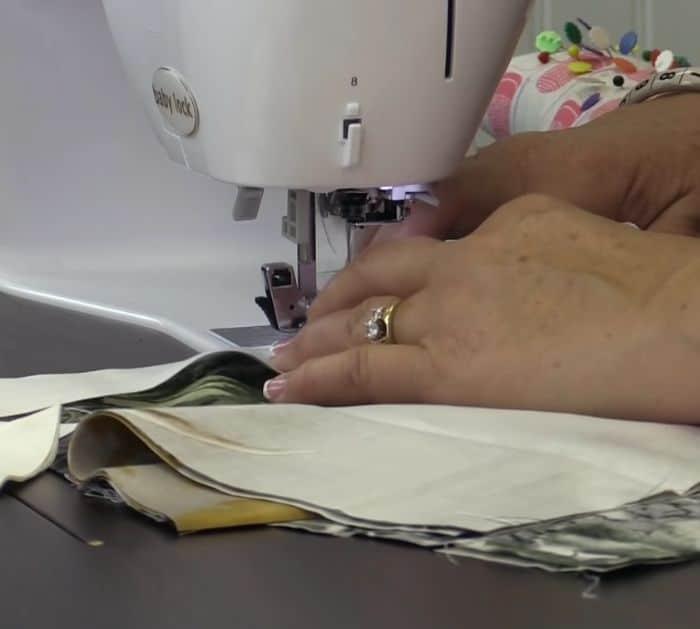 Easy to Make Attic Windows Quilt
