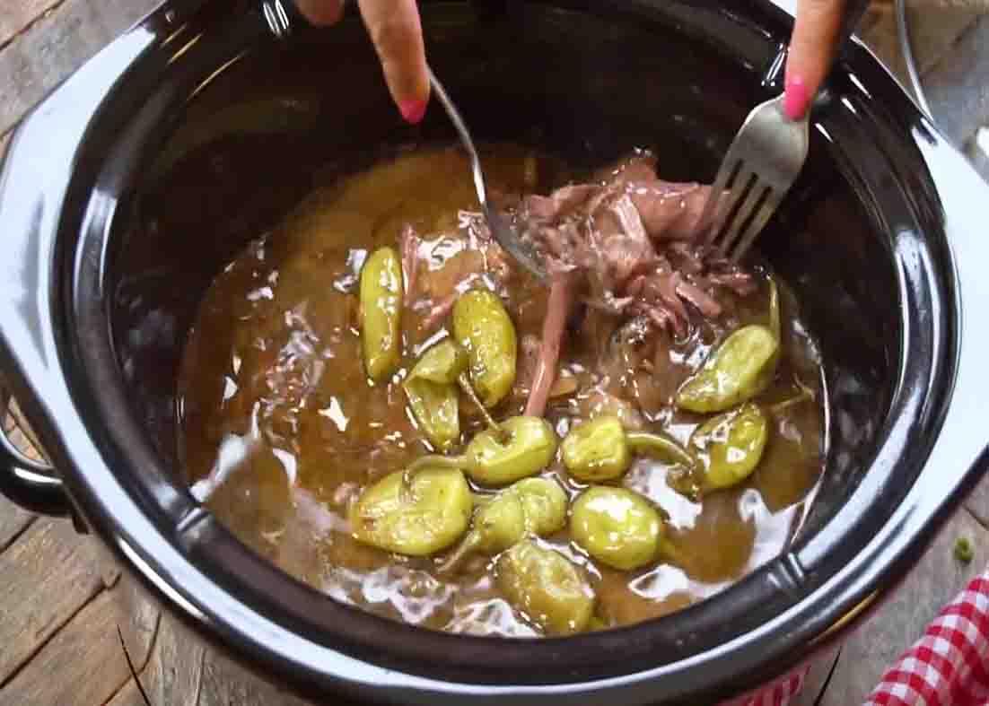 Shredding the Mississippi chuck roast