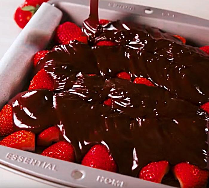 Make delicious easy strawberry brownies for Valentines Day