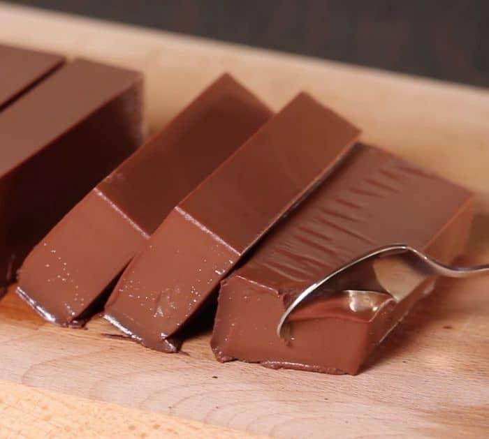 Easy And Quick No-Bake Cake Recipe