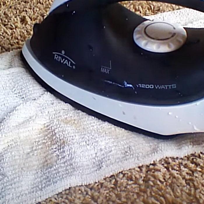 Hydrogen Peroxide Hacks - Steam Iron Hacks - Cleaning Hacks
