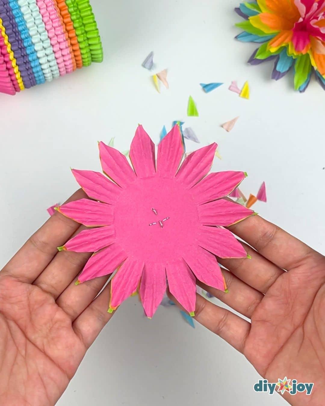 Paper Flowers Cupcake Liners — cut