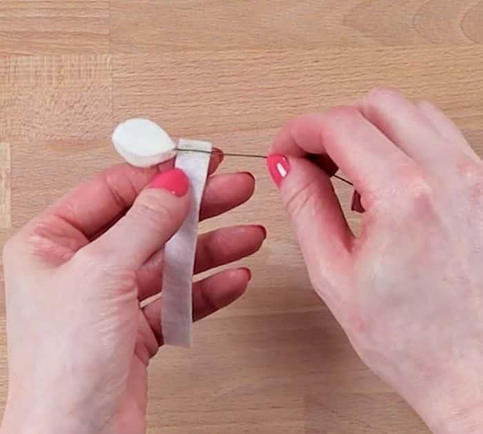 How To Make Fabric Flowers Without Sewing