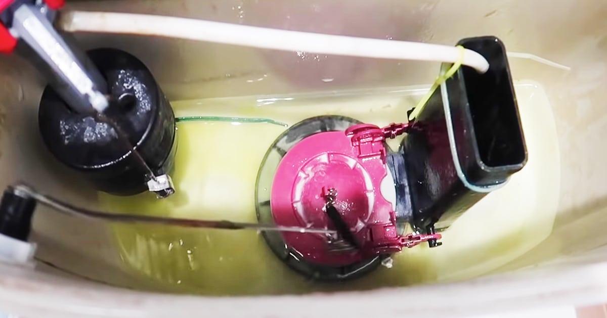How To Clean The Toilet Tank Without Scrubbing