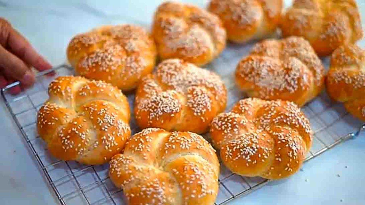 Soft Kaiser Dinner Rolls Recipe
