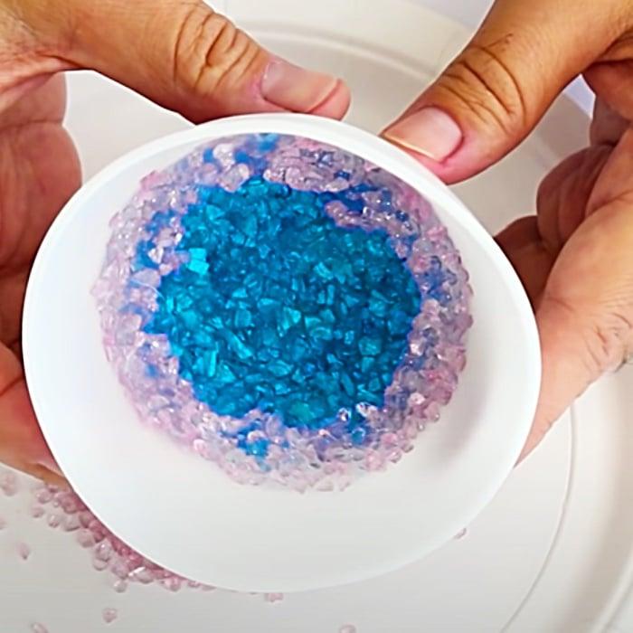 How To make Hot Glue Geodes - DIY Home Decor - DIY Geodes