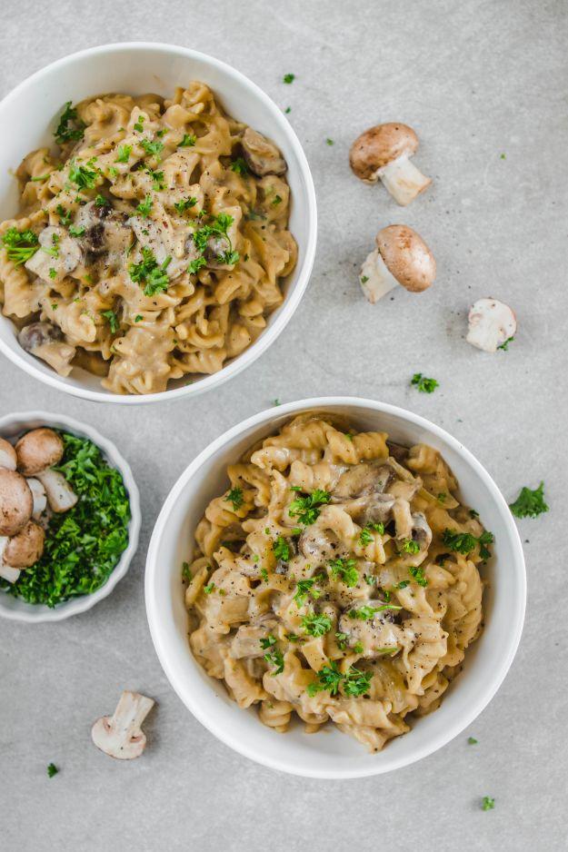 Easy dinner recipe: a vegan mushroom stroganoff simmered in one pot for a creamy meatless dinner for the whole family