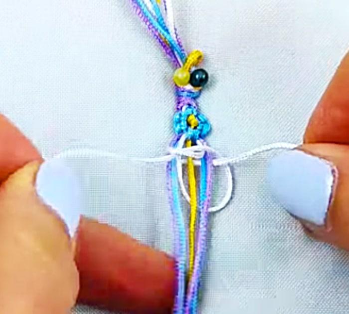 Macrame Knotted Flower Bracelet Made Easy