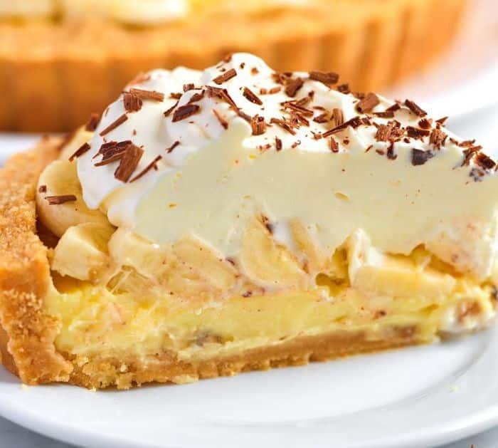 Easy Creamy Banana Pudding Pie Recipe