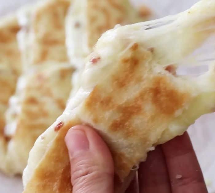 Easy To Make Cheesy Frying Pan Potato Cake