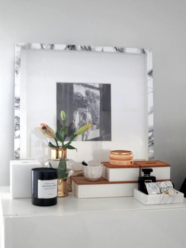 Faux Marble Frame, a faux marble project worth trying this season and a fresh take on a classic idea