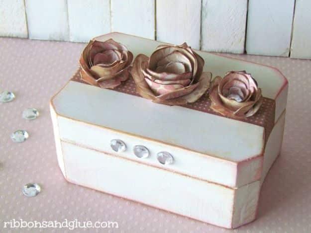 Mother's Day Keepsake Box, a simple mothers day gift idea worth trying this year and a popular choice on this list