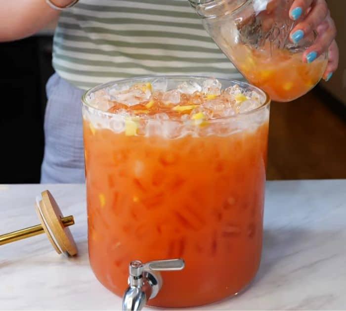 How To Make Peach & Raspberry Juice