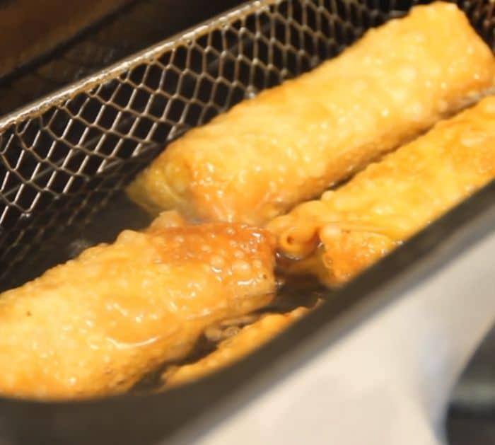 Easy to Make Homemade Crispy Egg Rolls