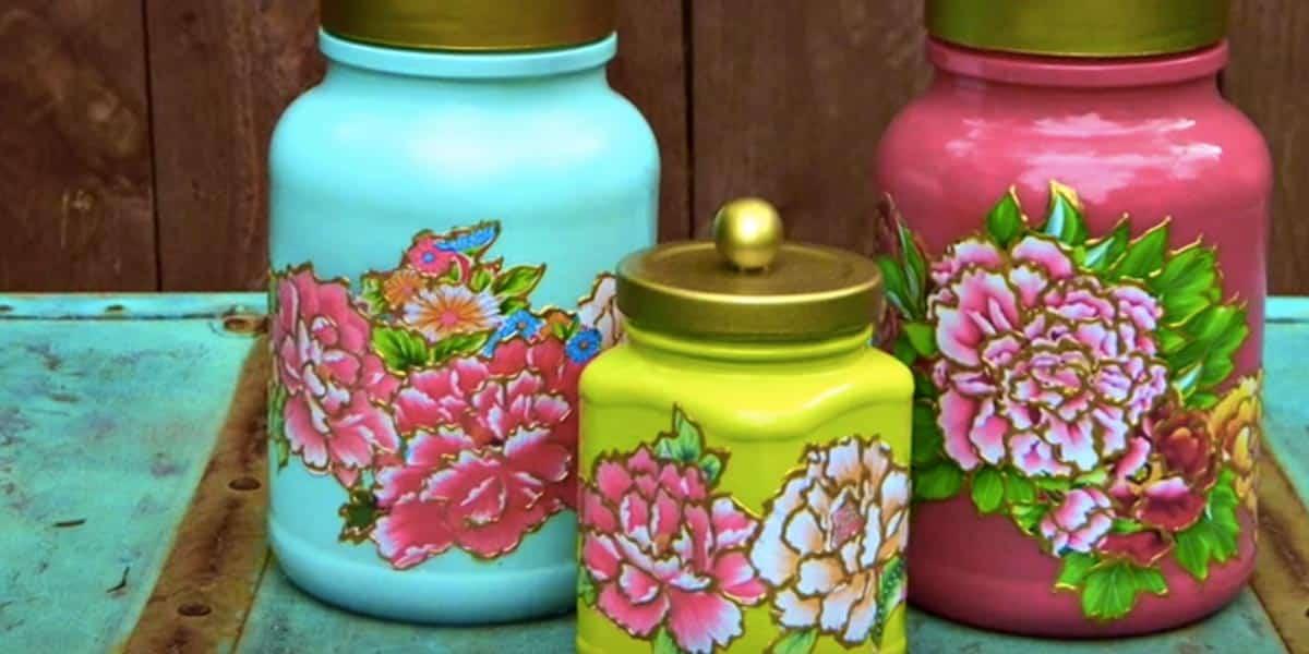 Rather Than Discard These Jars He Turns Them Into Fabulous Works of Art (WATCH HOW)!