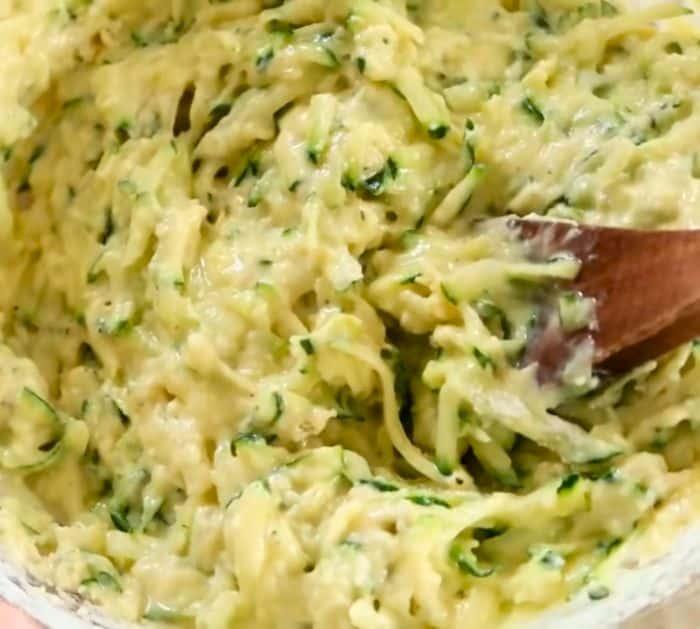 Cheesy Zucchini Breakfast Muffins Recipe