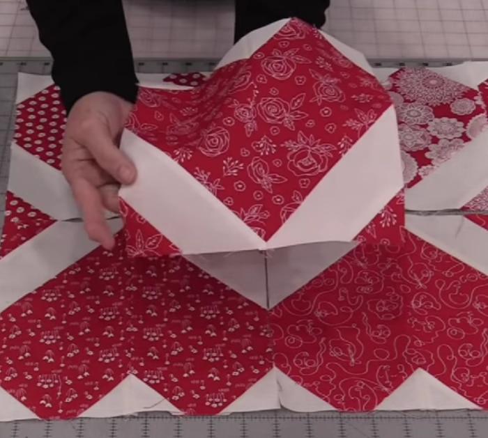 Easy to Sew Heart Table Runner