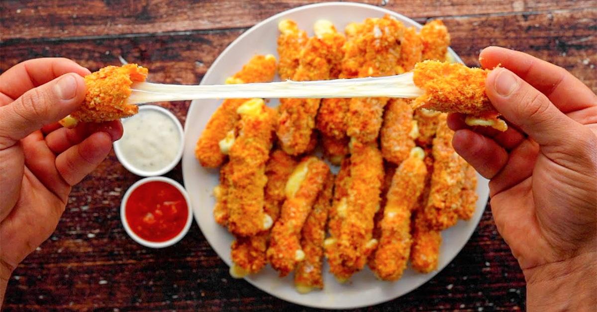 Air Fryer Mozzarella Sticks Recipe