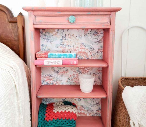 DIY Bookshelves - Update a Bookcase with the Super Finish Max Paint Sprayer - Easy Book Shelf Ideas to Build for Cheap Home Decor - Tutorials and Plans, Best IKEA Hacks, Rustic Far