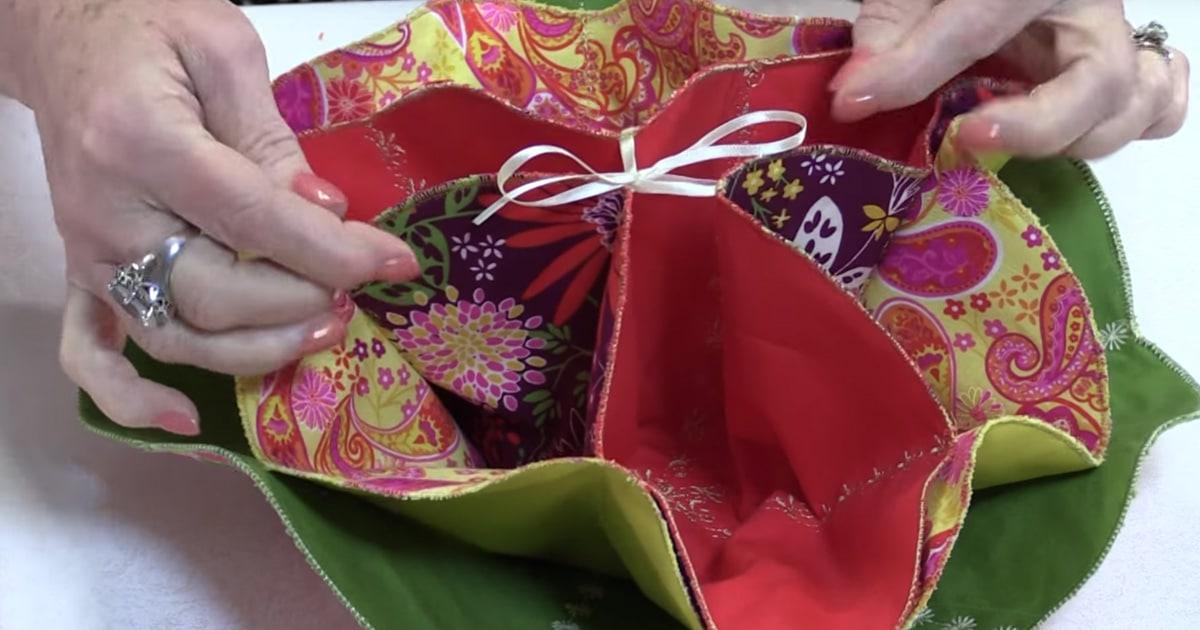 Sewing Tutorial- Fabric Bread Warmer