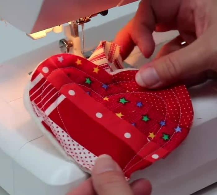 Easy Quilted Heart Sewing Tutorial
