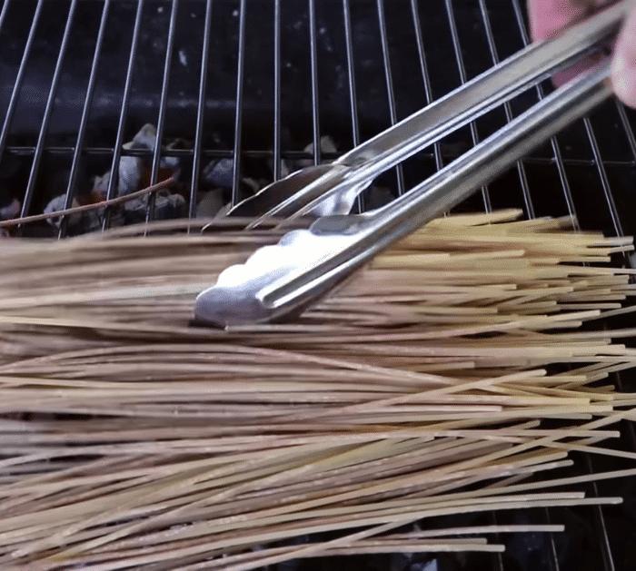 How to Make Grilled Spaghetti