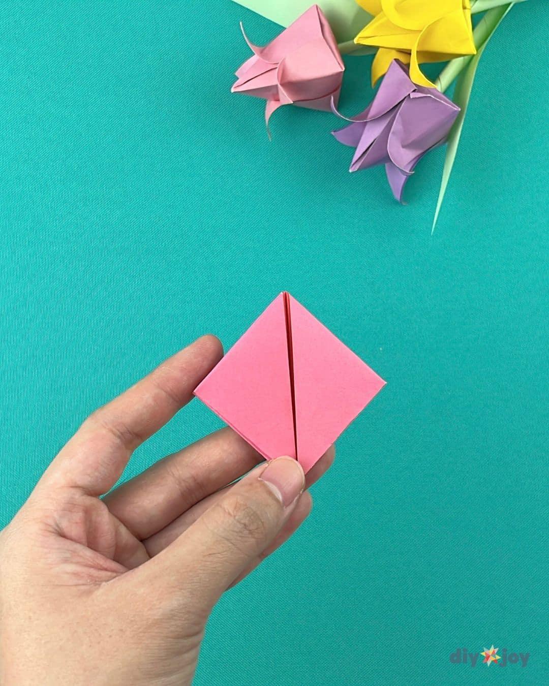 Homemade Paper Tulips — how to make paper origami flowers