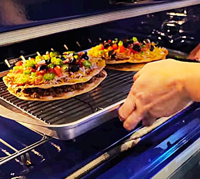 How To Make A Mexican Pizza - Taco Ideas - How To make Homemade Pizza