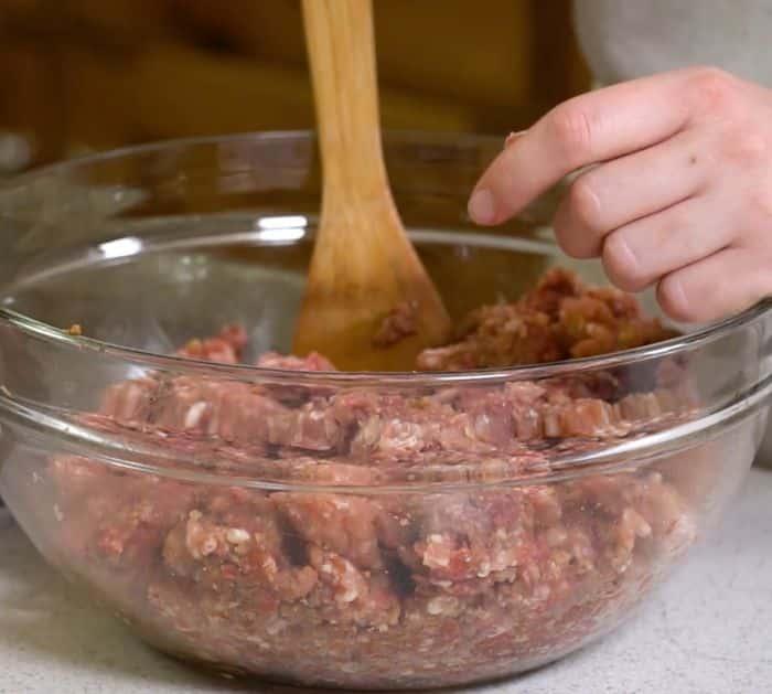 Easy Swedish Meatballs and Gravy Ingredients